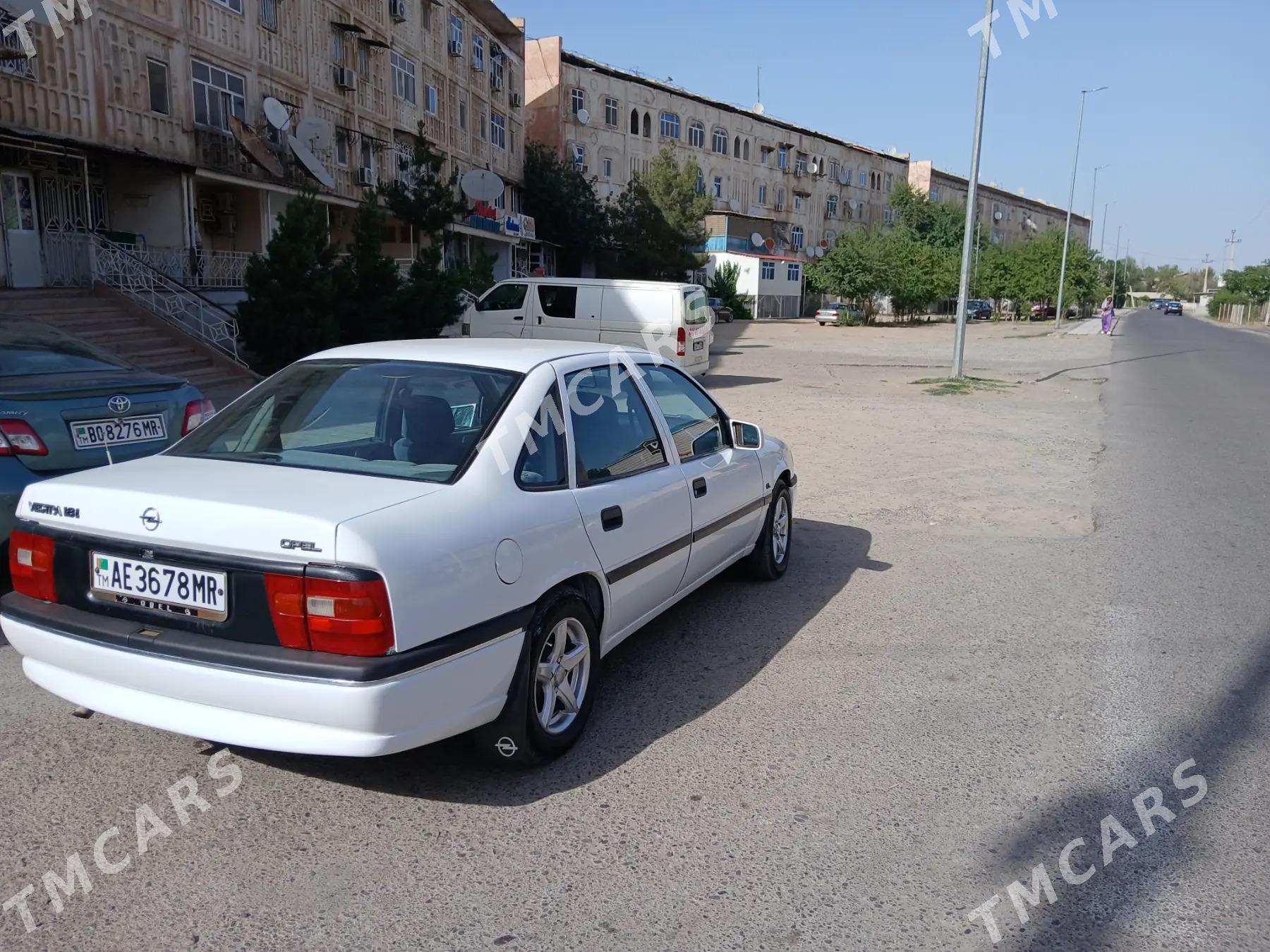 Opel Vectra 1993 - 36 000 TMT - Tejen - img 4