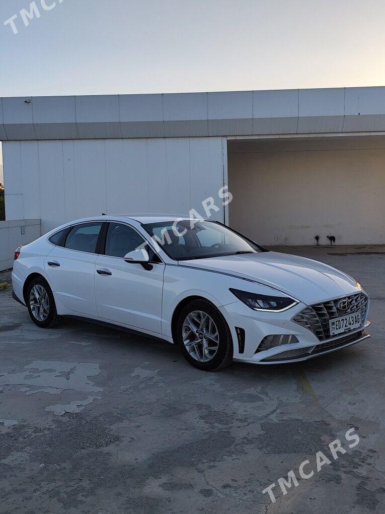 Hyundai Sonata 2020 - 260 000 TMT - 10 мкр - img 3