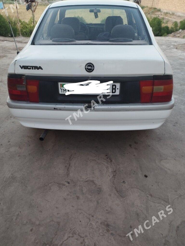 Opel Vectra 1990 - 25 000 TMT - Saýat - img 3