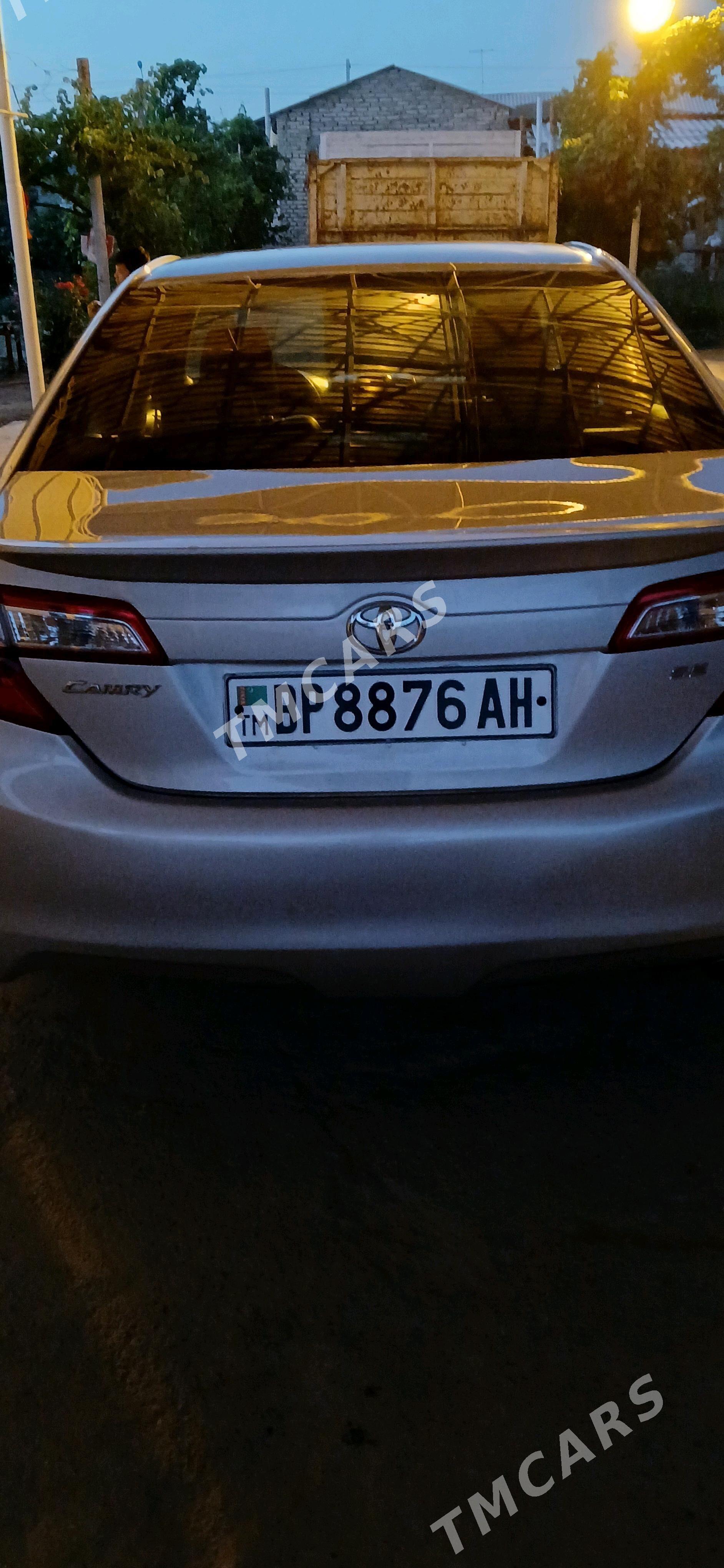 Toyota Camry 2013 - 220 000 TMT - Gökdepe - img 4