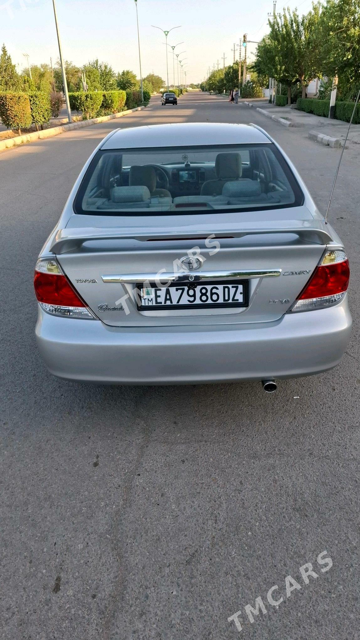 Toyota Camry 2004 - 156 000 TMT - Köneürgenç - img 6