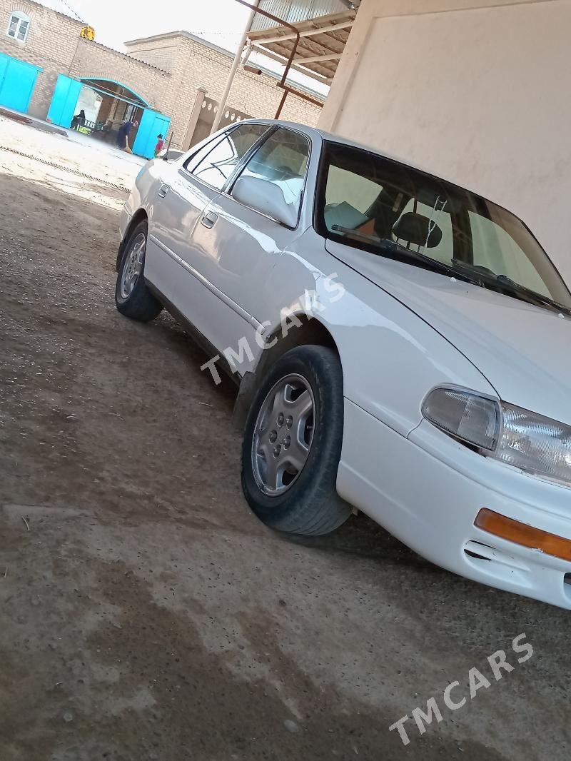 Toyota Camry 1993 - 82 000 TMT - Векильбазар - img 3