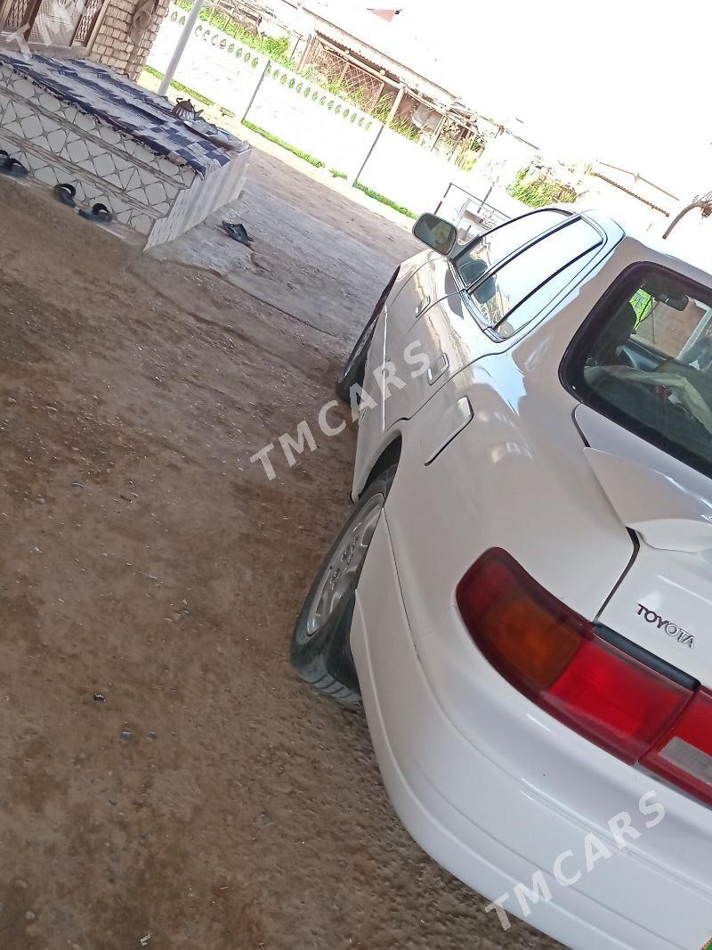 Toyota Camry 1993 - 82 000 TMT - Векильбазар - img 5