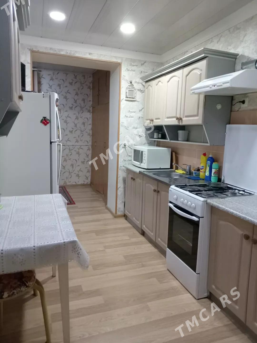4 ком на 3 этаже - Türkmenbaşy - img 6