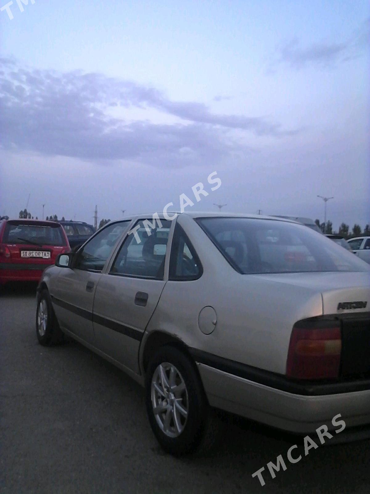 Opel Vectra 1991 - 26 000 TMT - Şabat etr. - img 3