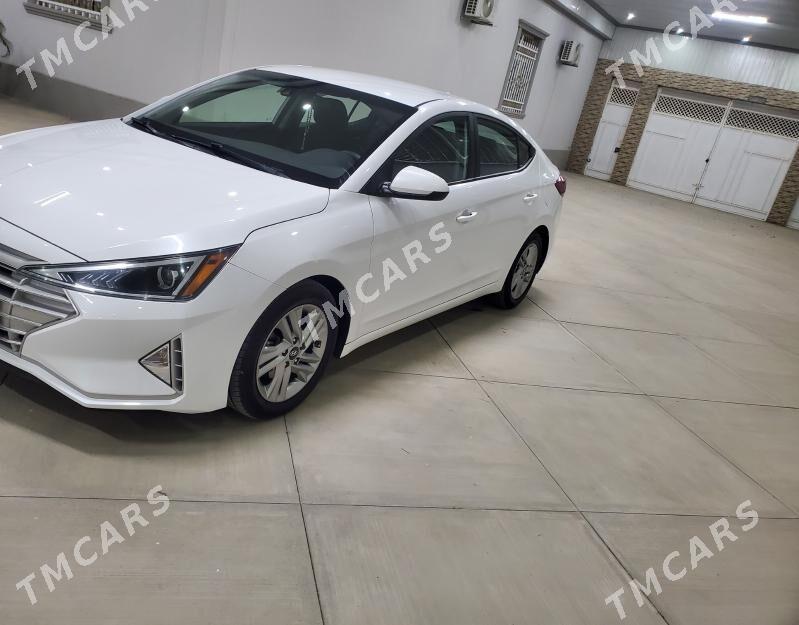 Hyundai Elantra 2019 - 215 000 TMT - Gökdepe - img 2