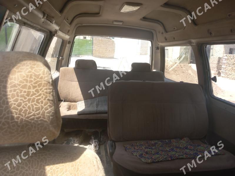 Toyota Hiace 1991 - 42 000 TMT - Magdanly - img 4