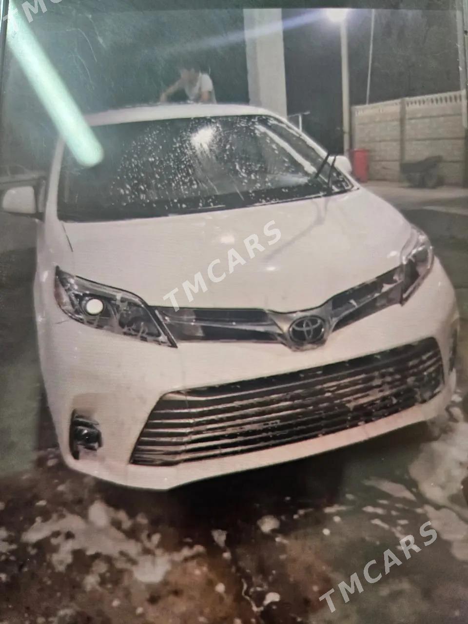 Toyota Sienna 2018 - 354 000 TMT - Mary - img 3