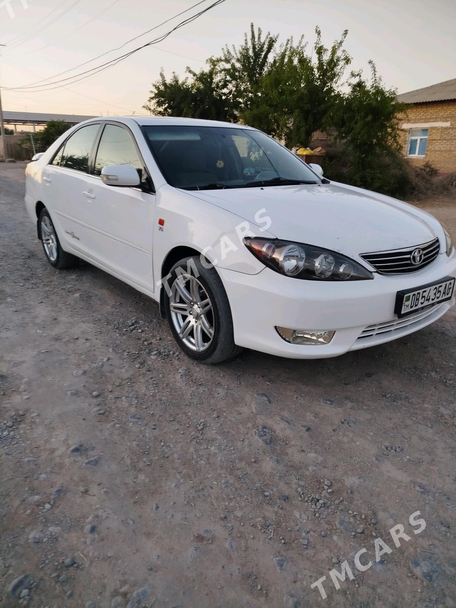 Toyota Camry 2002 - 117 000 TMT - Babadaýhan - img 5