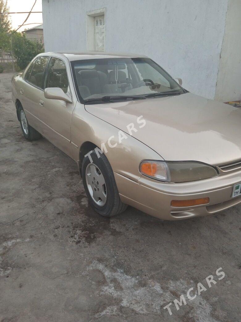 Toyota Camry 1994 - 77 000 TMT - Köneürgenç - img 2