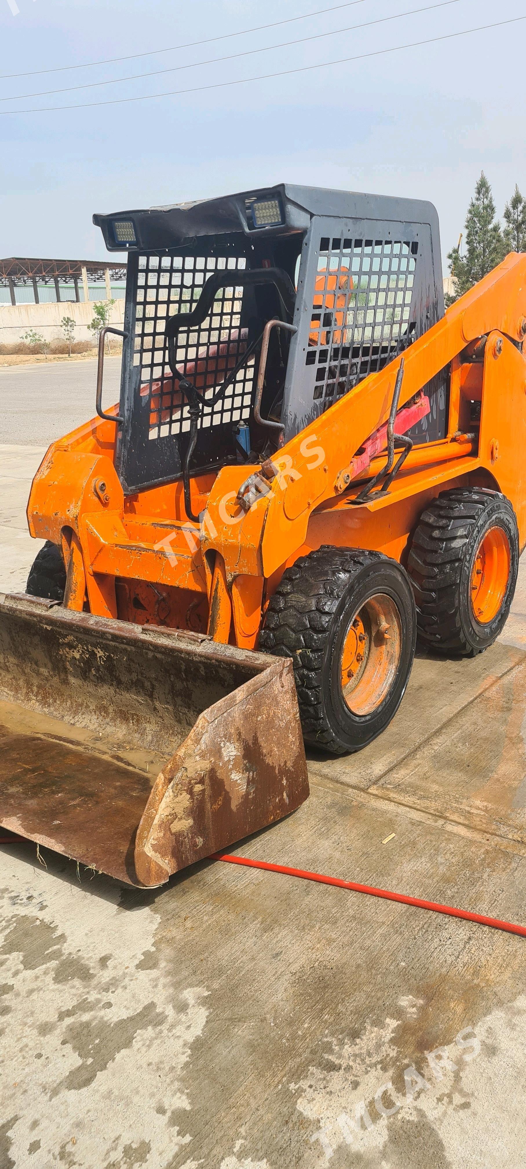 Bobcat S130 2008 - 150 000 TMT - Aşgabat - img 4