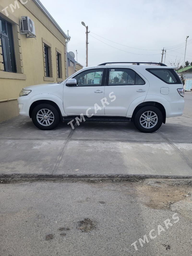 Toyota Fortuner 2013 - 350 000 TMT - Hitrowka - img 3