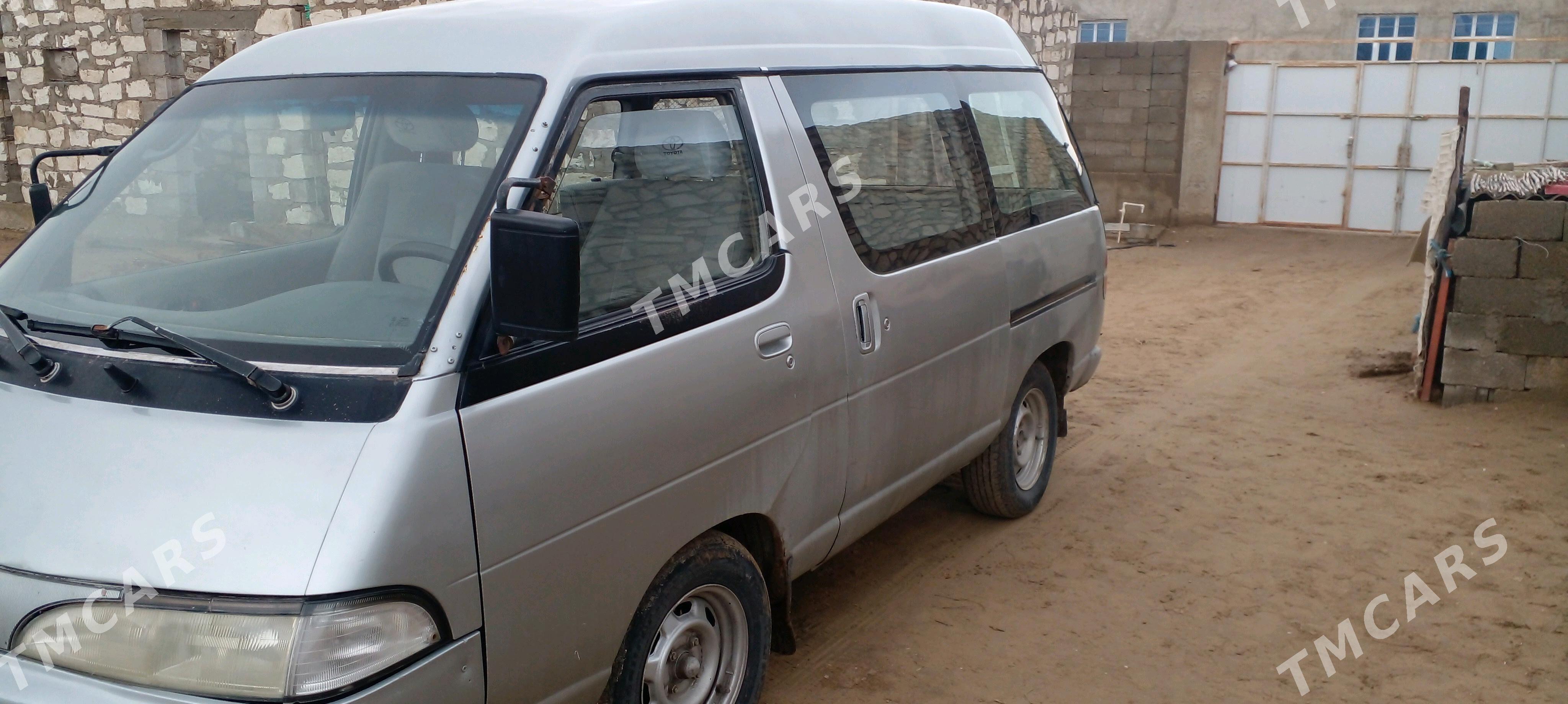 Toyota Town Ace 1993 - 24 000 TMT - Balkanabat - img 2