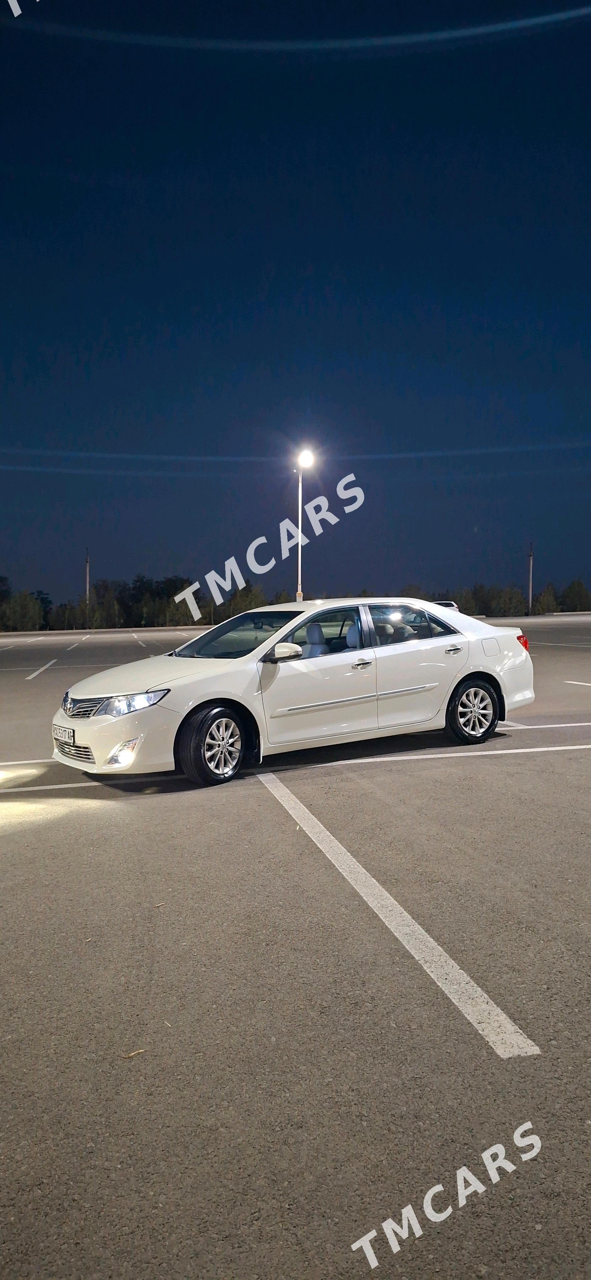 Toyota Camry 2013 - 225 000 TMT - Aşgabat - img 10