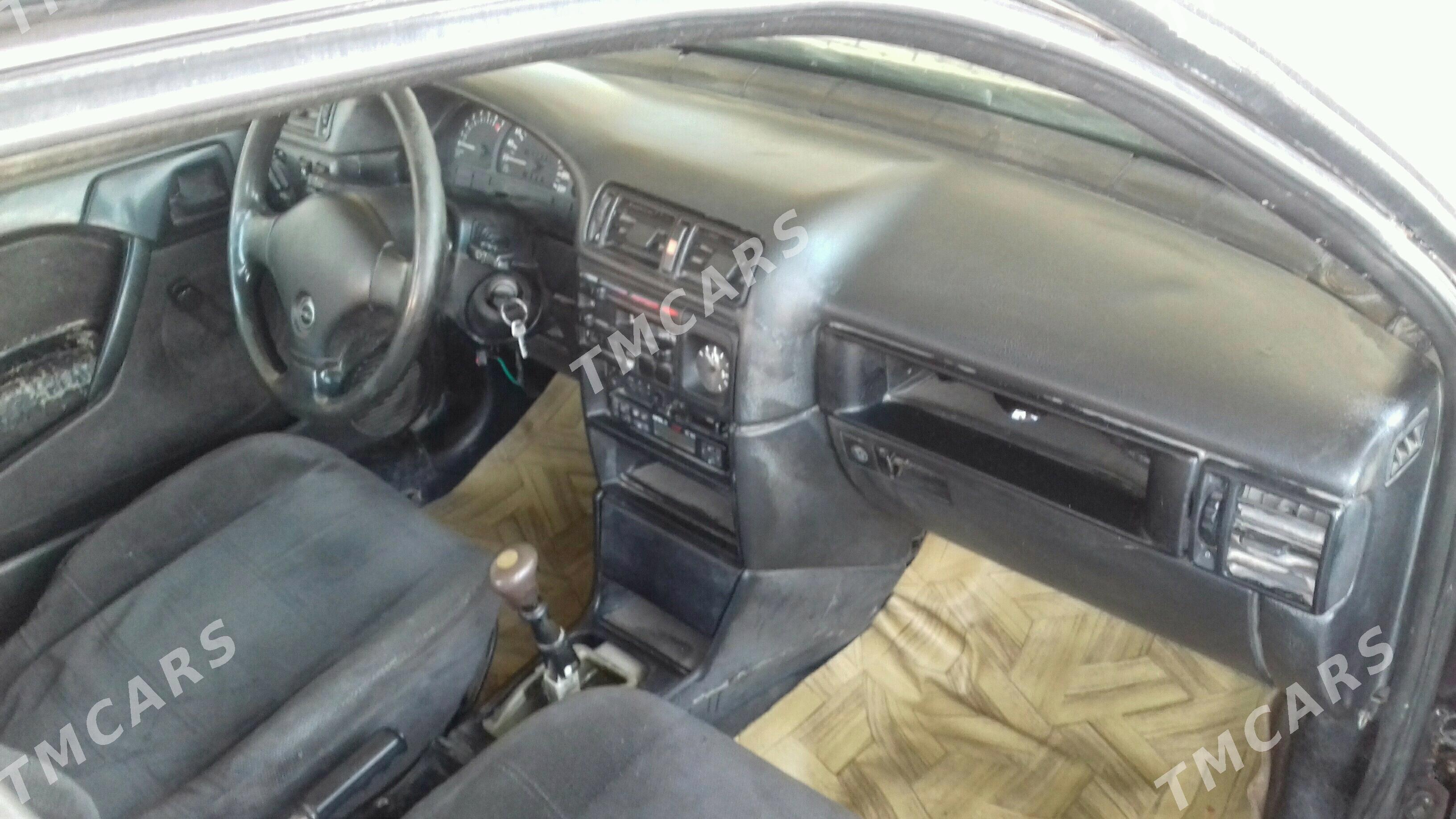 Opel Vectra 1990 - 20 000 TMT - Murgap - img 4