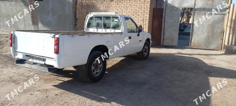 Isuzu Amigo 1998 - 52 000 TMT - Sakar - img 4