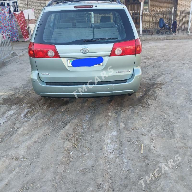 Toyota Sienna 2008 - 220 000 TMT - Gurbansoltan Eje - img 10