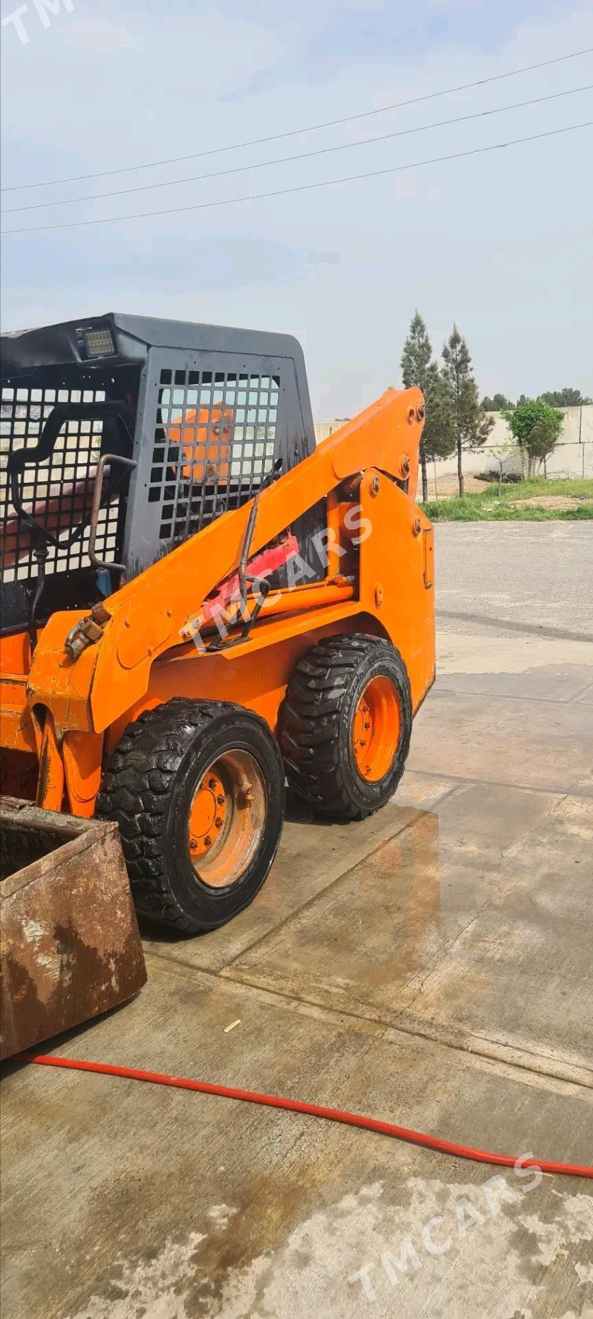 Bobcat S300 2008 - 160 000 TMT - Aşgabat - img 6