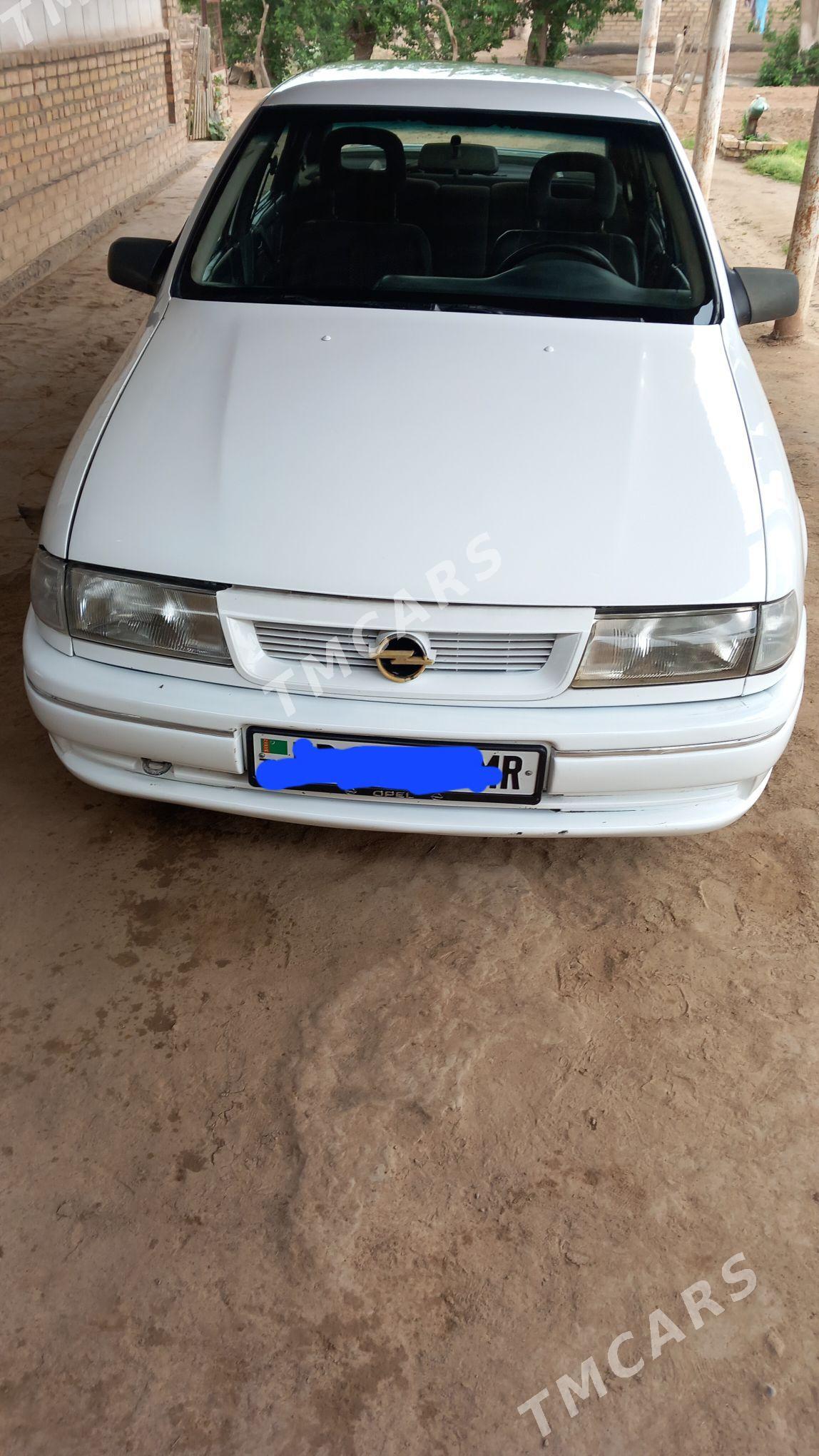 Opel Vectra 1993 - 32 000 TMT - Мары - img 5