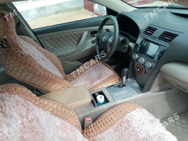 Toyota Camry 2010 - 140 000 TMT - Esenguly - img 6