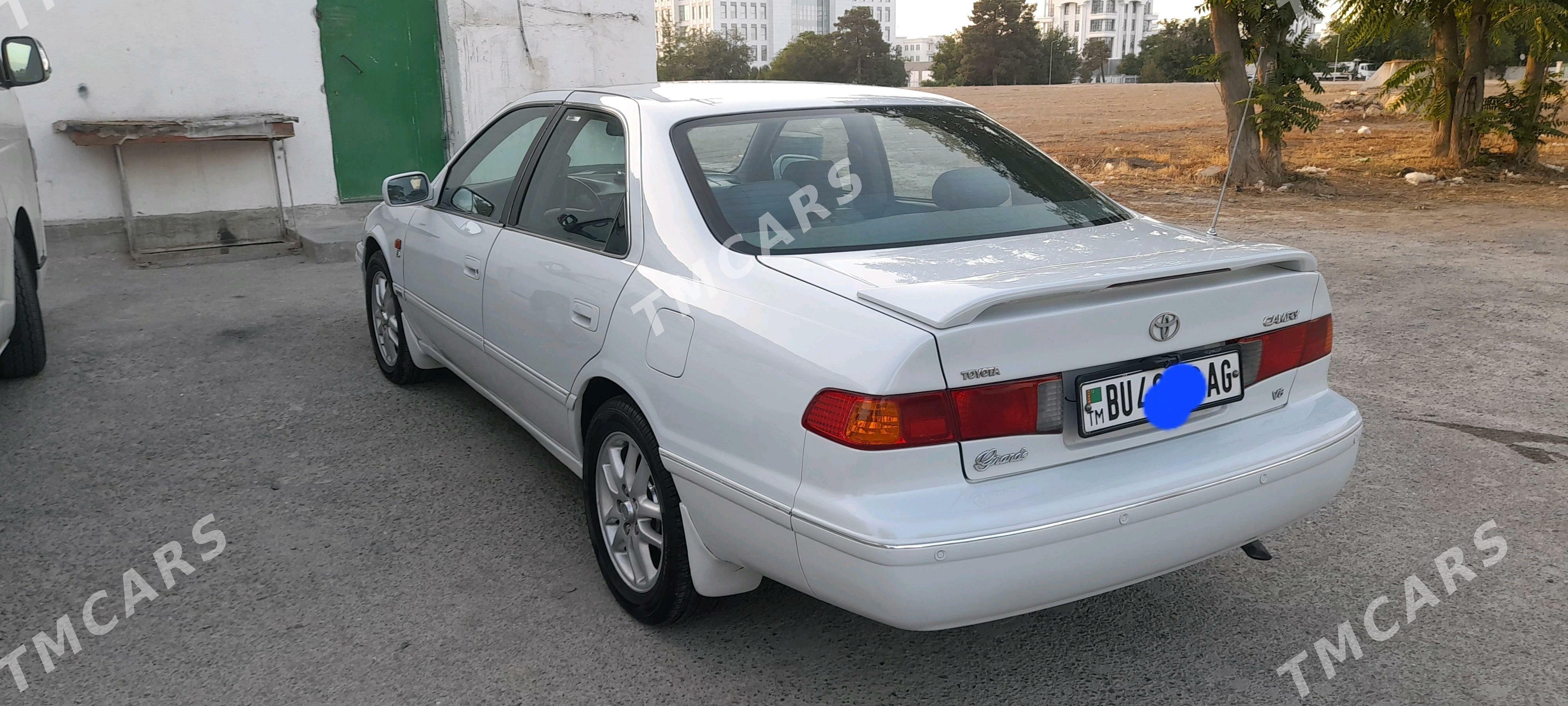 Toyota Camry 2001 - 170 000 TMT - Aşgabat - img 4