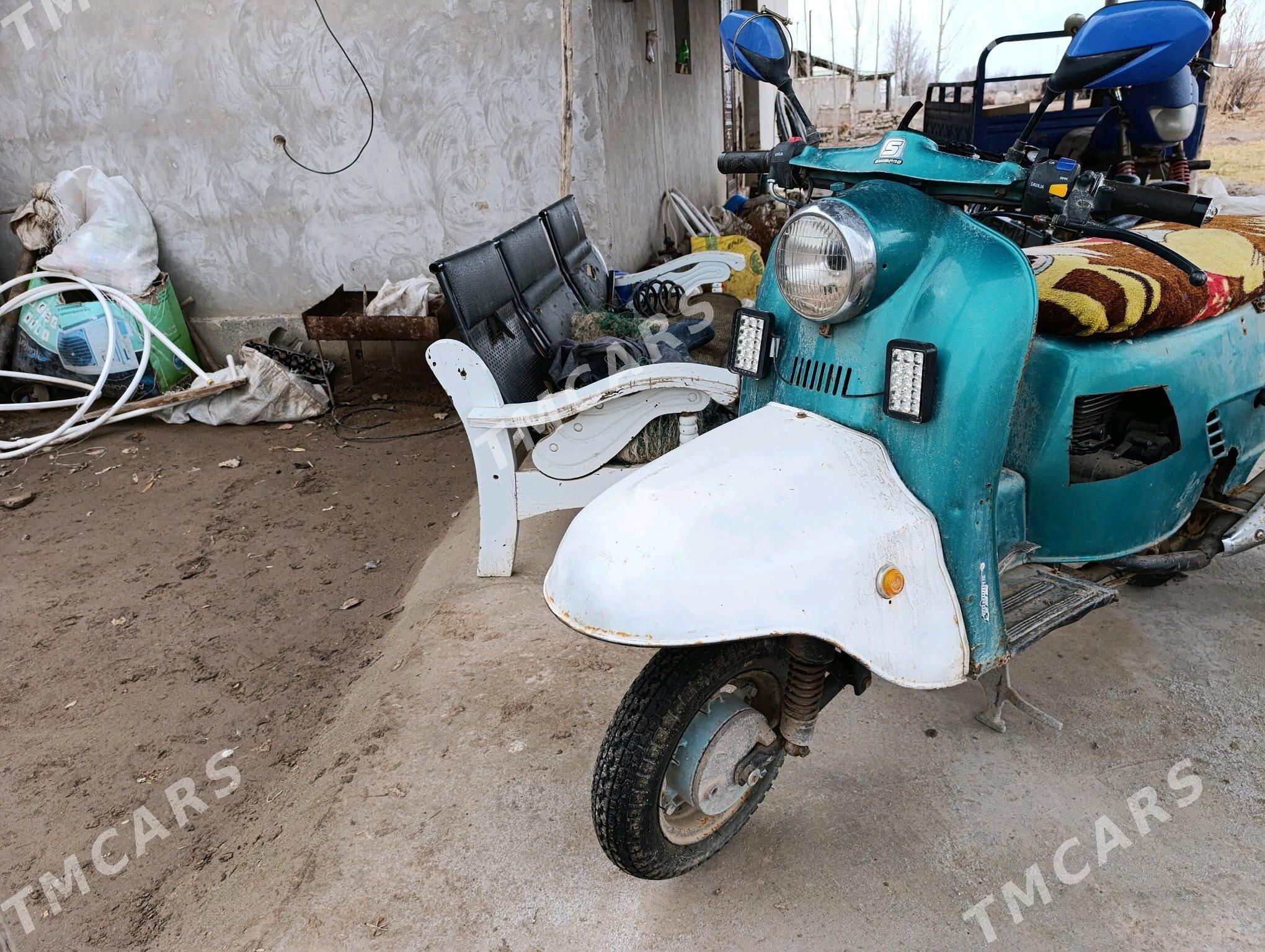 Fekon FK200-14G 2015 - 9 000 TMT - Boldumsaz - img 4