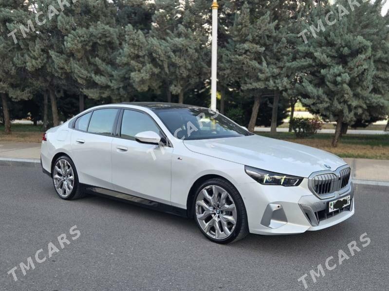 BMW 520 2025 - 1 570 000 TMT - Moskowskiý köç. (10 ýyl abadançylyk şaýoly) - img 5