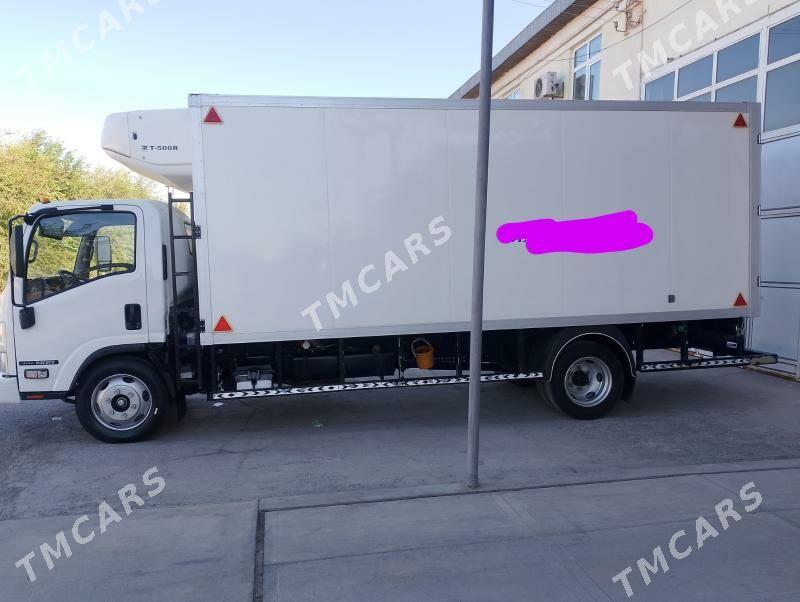 Isuzu Elf 2020 - 750 000 TMT - Туркменабат - img 4