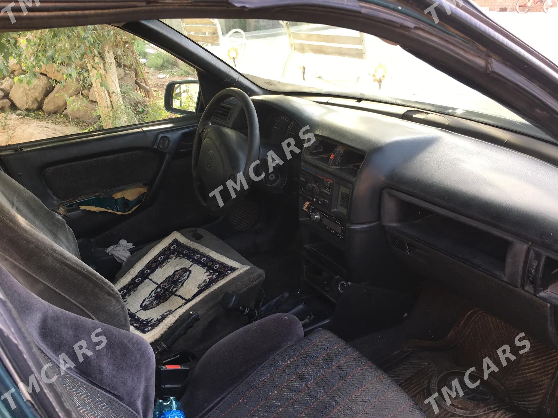 Opel Vectra 1995 - 24 000 TMT - Туркменабат - img 4