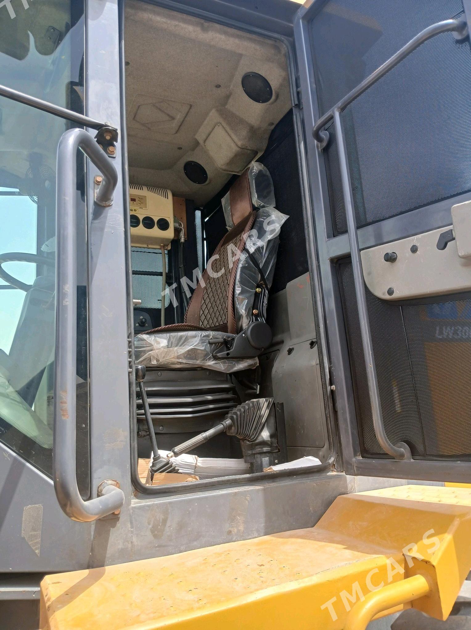 XCMG LW300F 2020 - 560 000 TMT - Мары - img 10