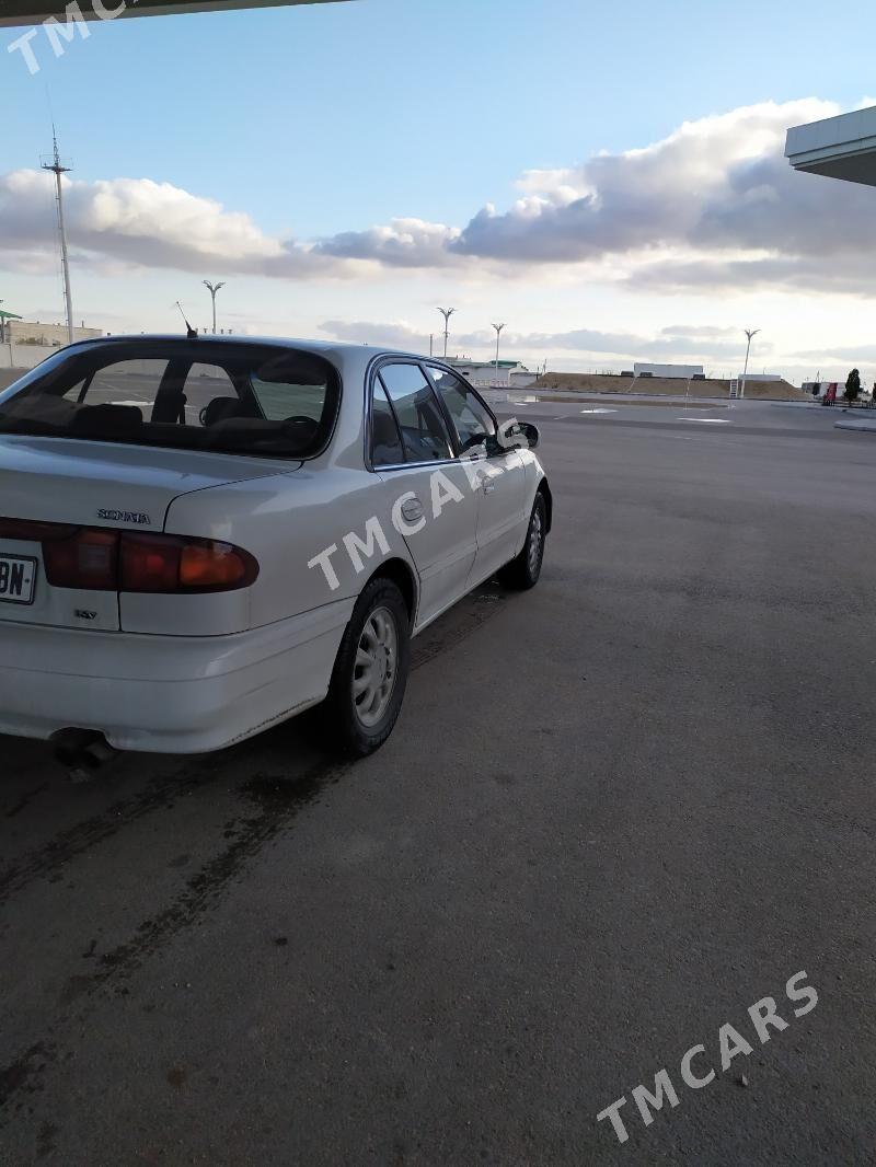 Hyundai Sonata 1995 - 25 000 TMT - Балканабат - img 4