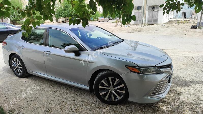 Toyota Camry 2018 - 285 000 TMT - Балканабат - img 2