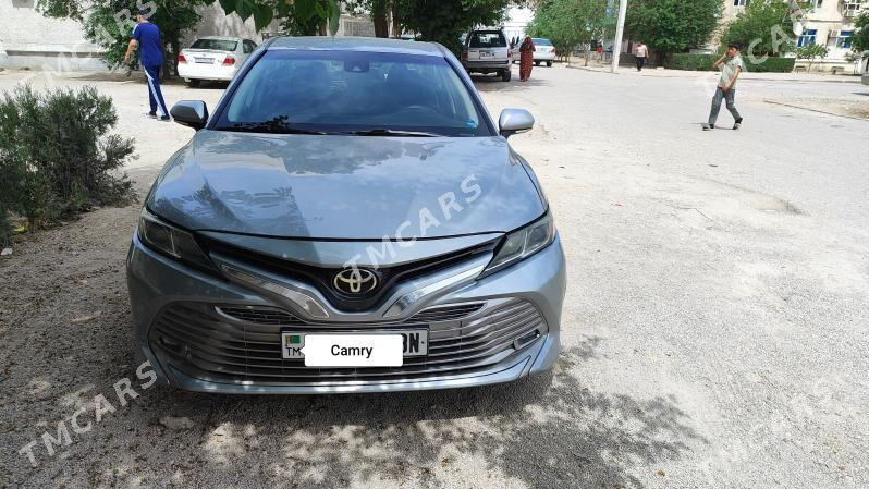 Toyota Camry 2018 - 285 000 TMT - Балканабат - img 4