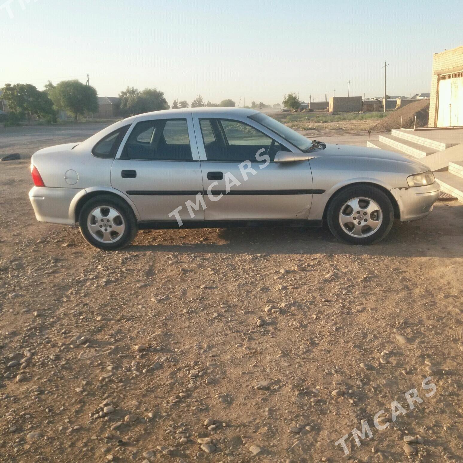 Opel Vectra 1999 - 32 000 TMT - Türkmengala - img 4