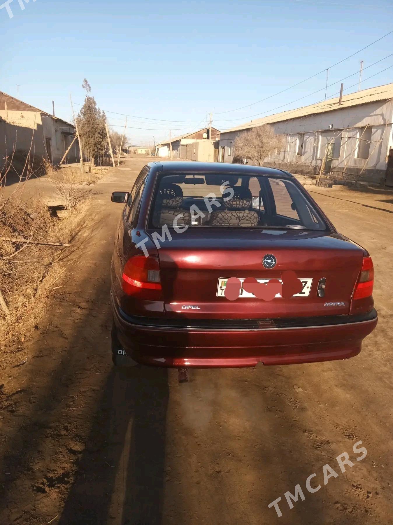 Opel Astra 1992 - 27 000 TMT - Türkmenbaşy etr. - img 4