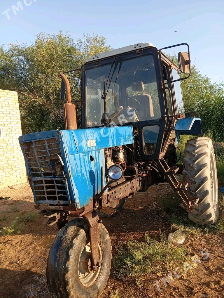 MTZ 80 2002 - 90 000 TMT - Murgap - img 2