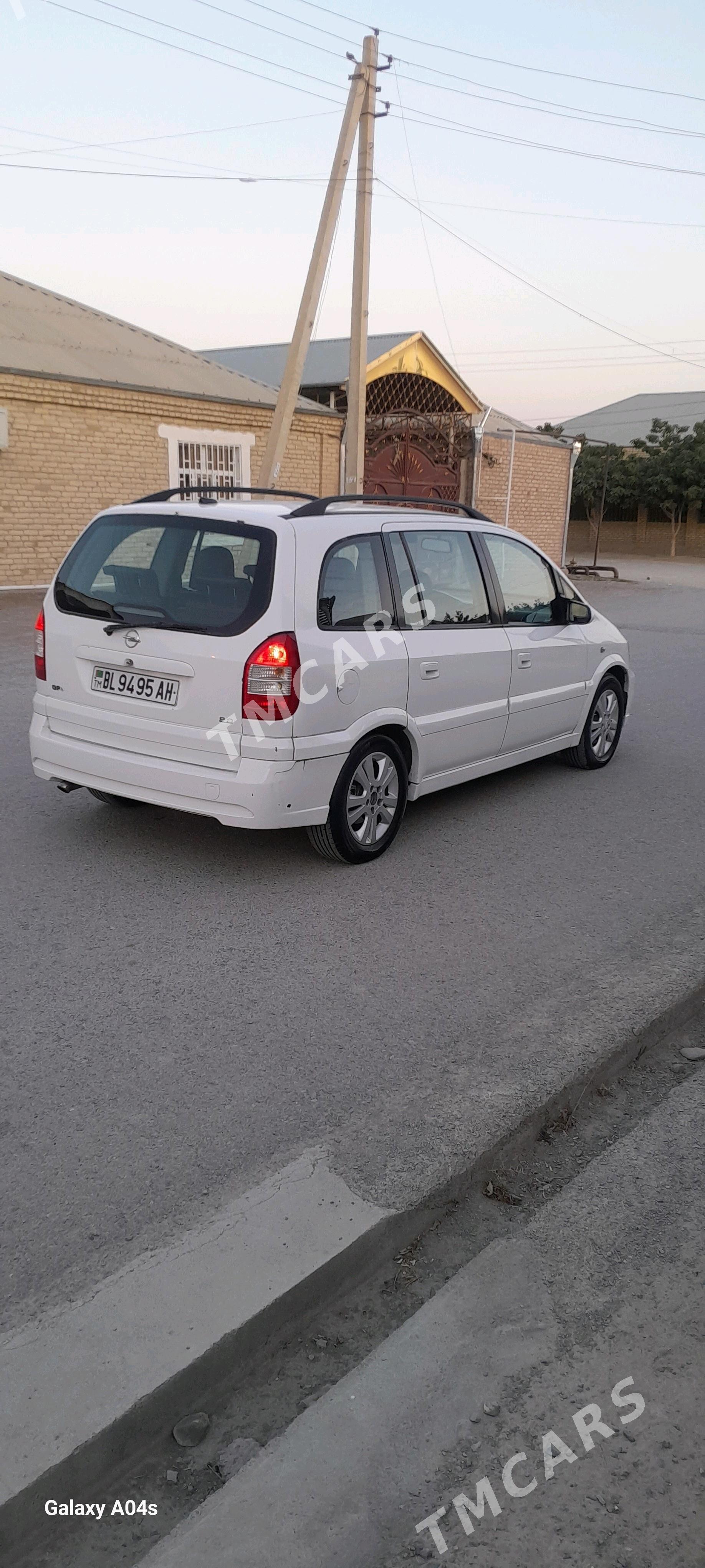 Opel Zafira 2002 - 95 000 TMT - Bäherden - img 8