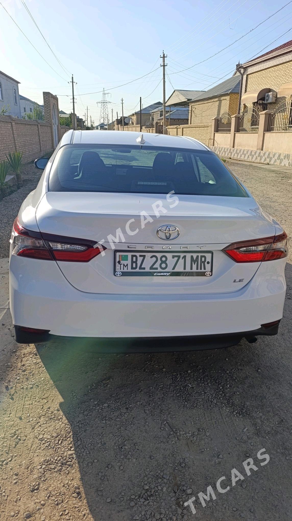 Toyota Camry 2022 - 330 000 TMT - Мары - img 5