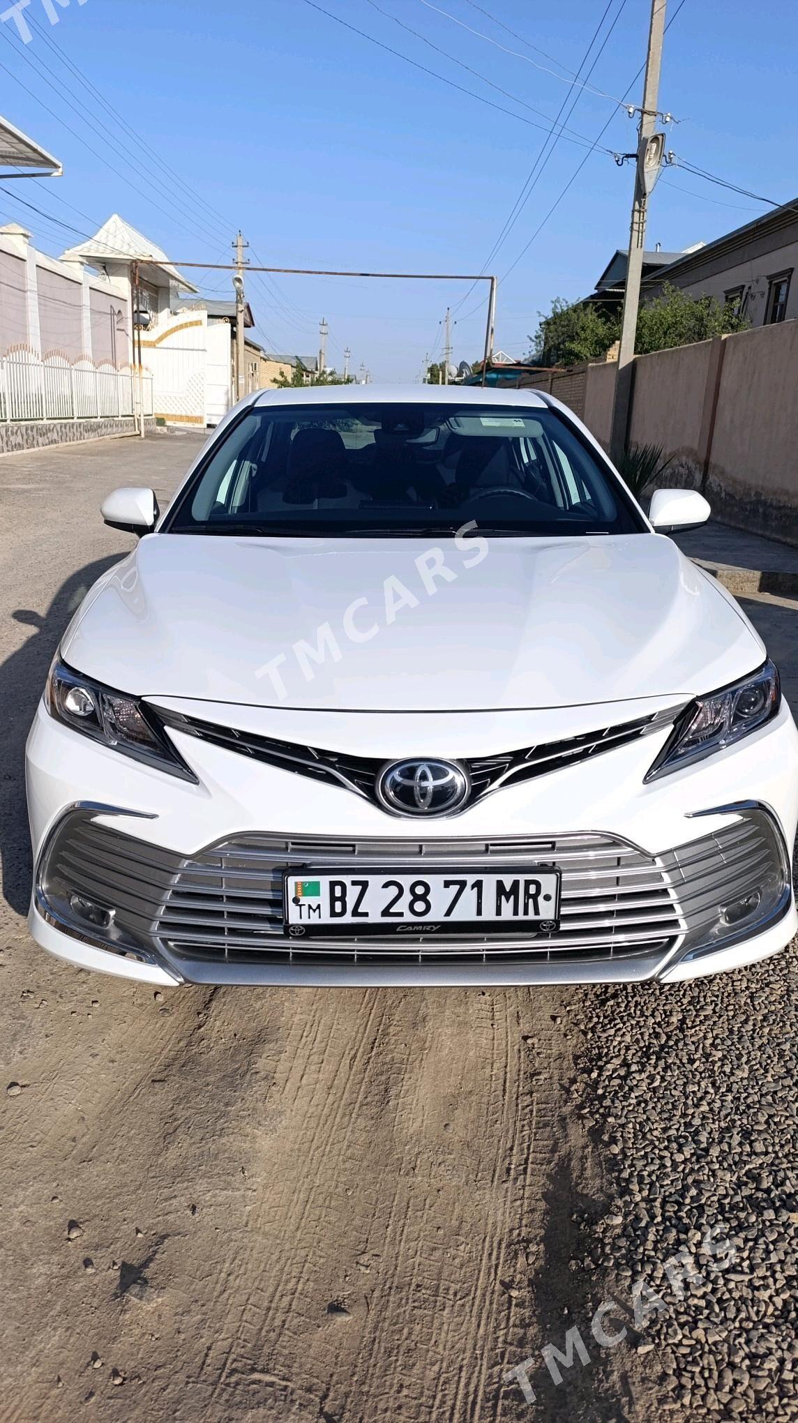 Toyota Camry 2022 - 330 000 TMT - Мары - img 3