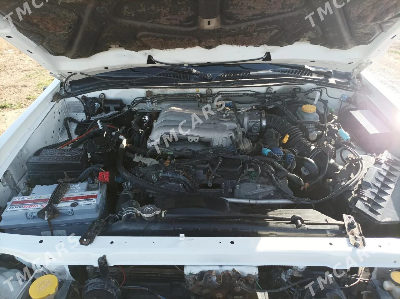 Nissan Pathfinder 2002 - 130 000 TMT - Сакарчага - img 4