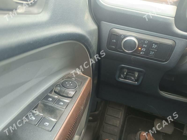 Ford Maverick 2023 - 300 000 TMT - Ашхабад - img 9