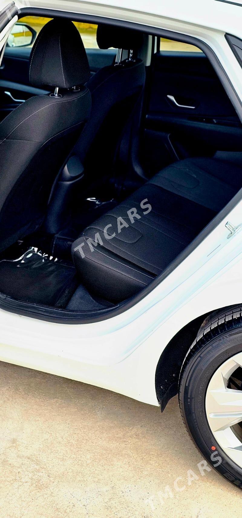 Hyundai Elantra 2021 - 250 000 TMT - Ашхабад - img 5