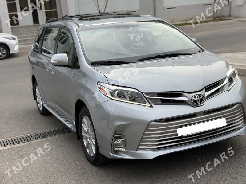 Toyota Sienna 2018 - 385 000 TMT - Мары - img 3