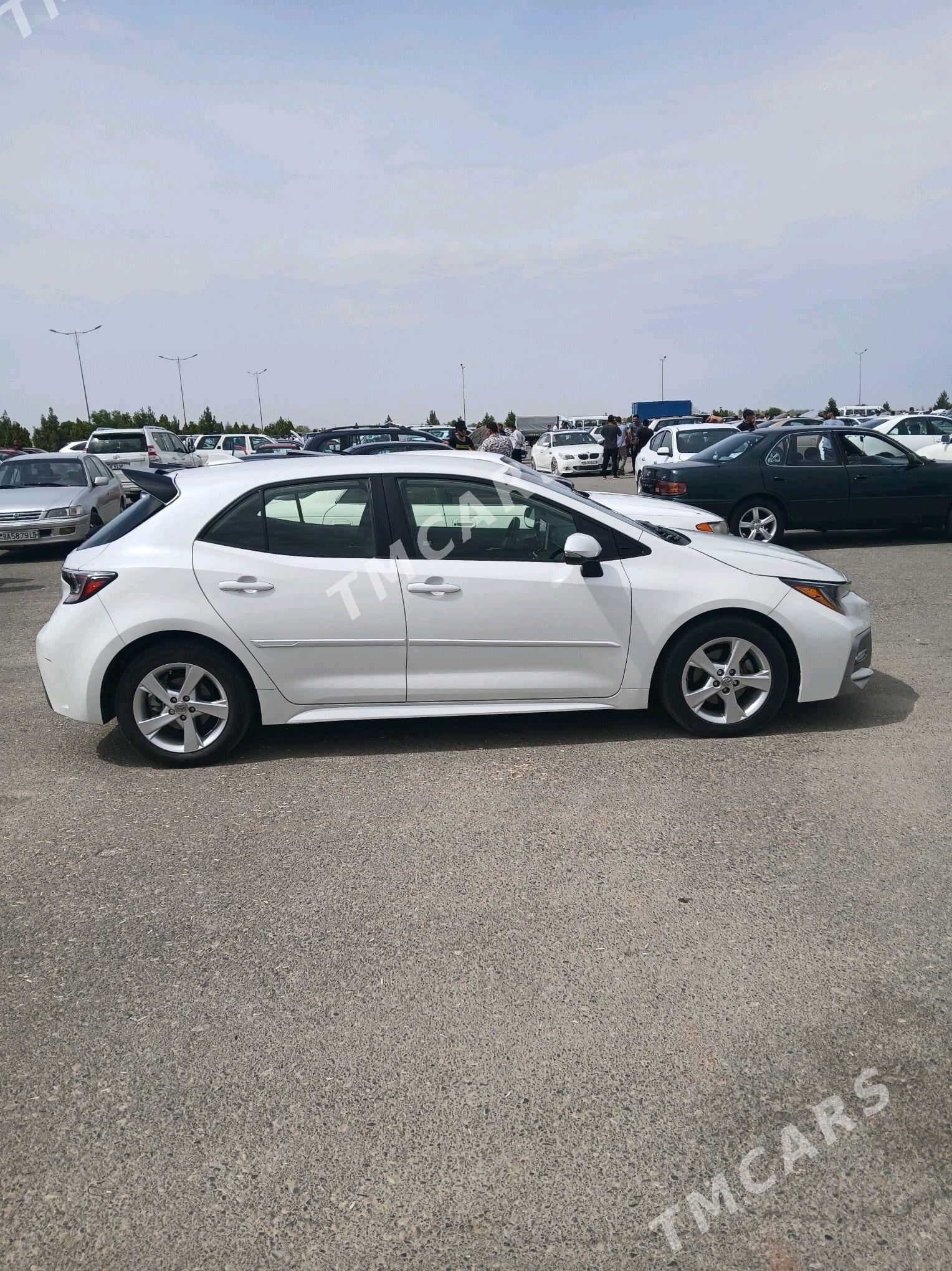 Toyota Corolla Hatchback 2021 - 220 000 TMT - Dänew - img 3