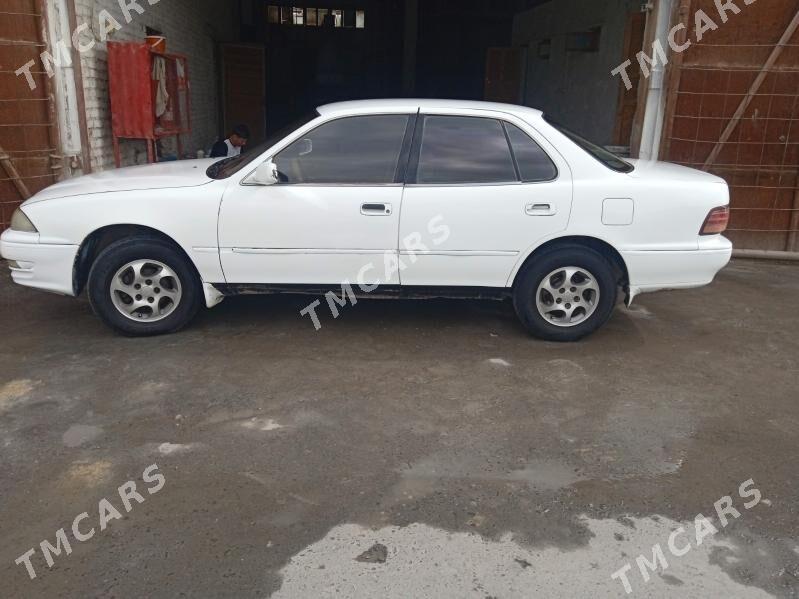 Toyota Camry 1993 - 50 000 TMT - Garabekewül - img 5