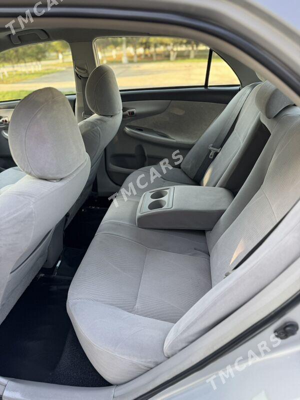 Toyota Corolla 2013 - 186 000 TMT - Podwoýski köç. (Bitarap Türkmenistan şaýoly) - img 3