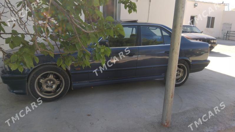 BMW 525 1990 - 45 000 TMT - Дянев - img 5