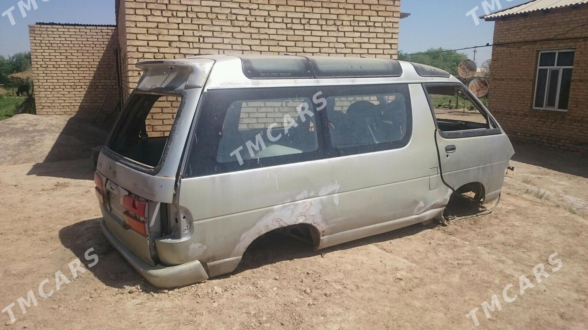 Toyota Hiace 1992 - 25 000 TMT - Мургап - img 6