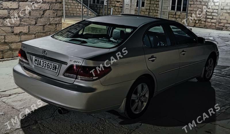 Lexus ES 300 2003 - 162 000 TMT - Gyzylarbat - img 4