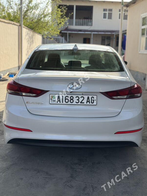 Hyundai Elantra 2018 - 160 000 TMT - Aşgabat - img 4
